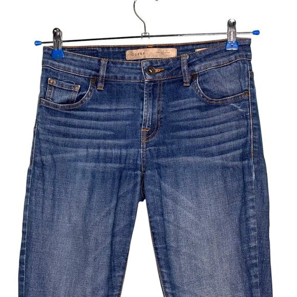 Guess Power Curvy Mid Rise Jeans Medium Blue Wash Size 28 - Picture 2 of 9